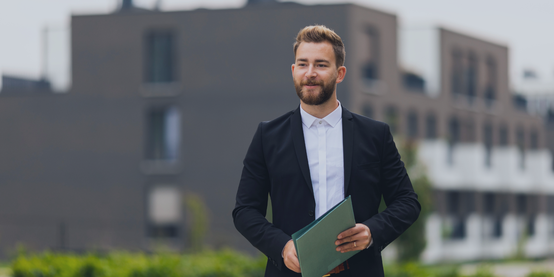how-to-find-and-choose-a-qualified-commercial-real-estate-attorney-for-commercial-syndication Commercial real estate attorney