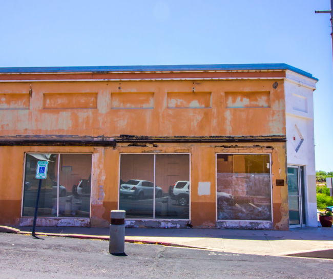 Distressed commercial real estate